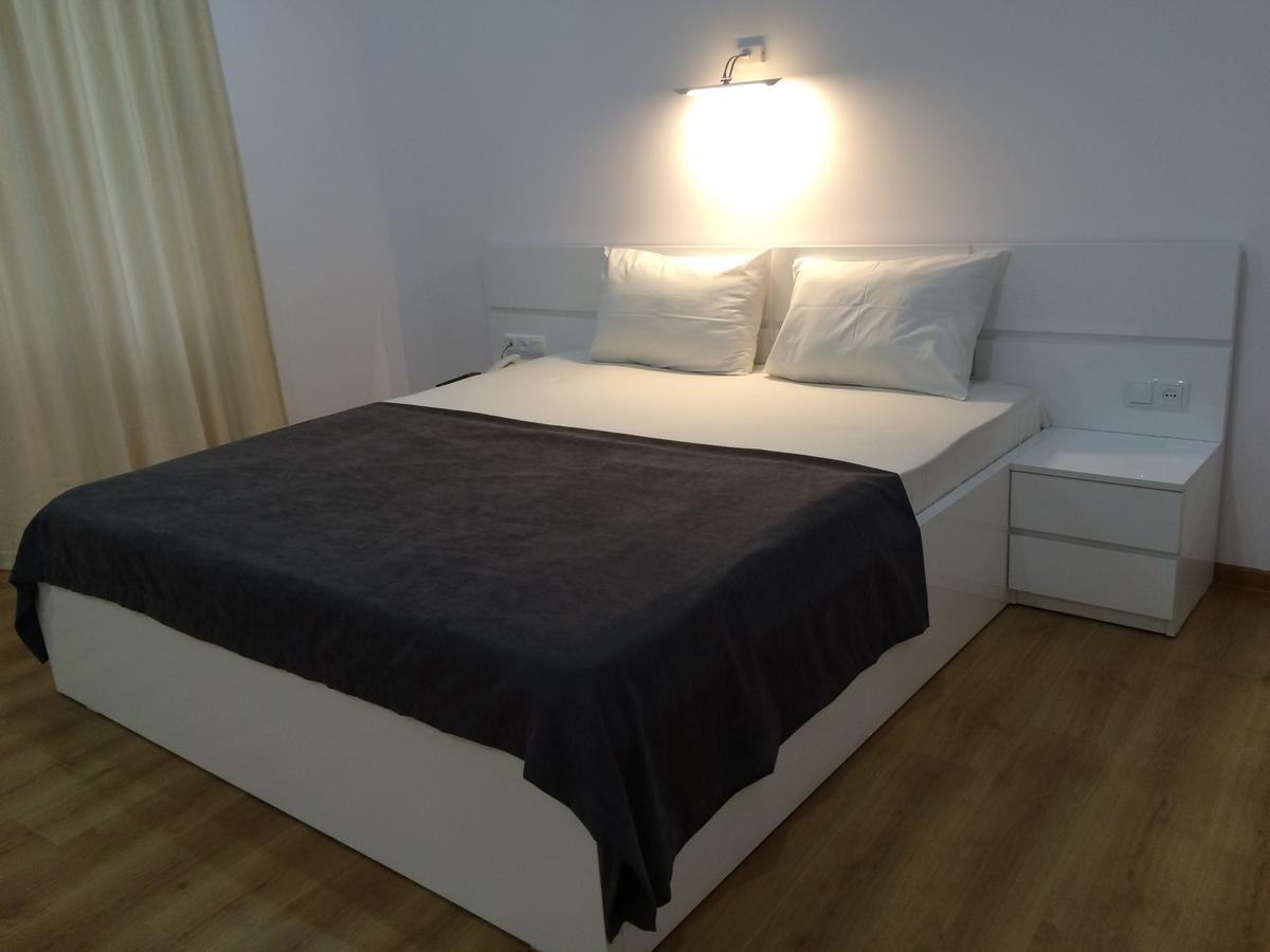 Hotel Marseille Batumi Kültér fotó