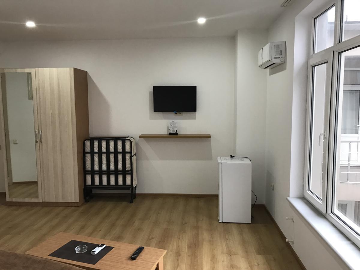 Hotel Marseille Batumi Kültér fotó