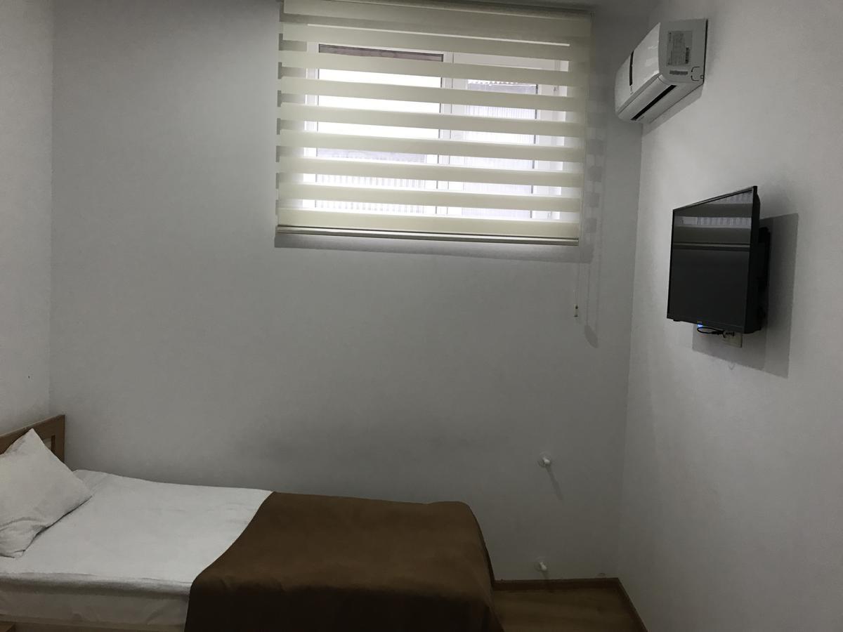 Hotel Marseille Batumi Kültér fotó